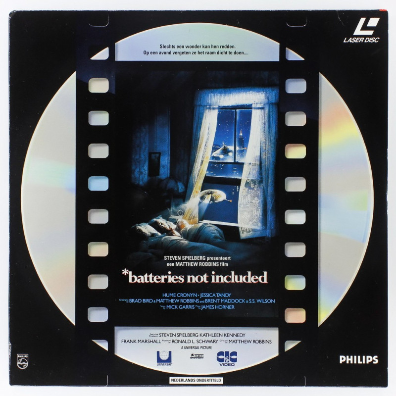 *batteries not included (PAL, Englisch)